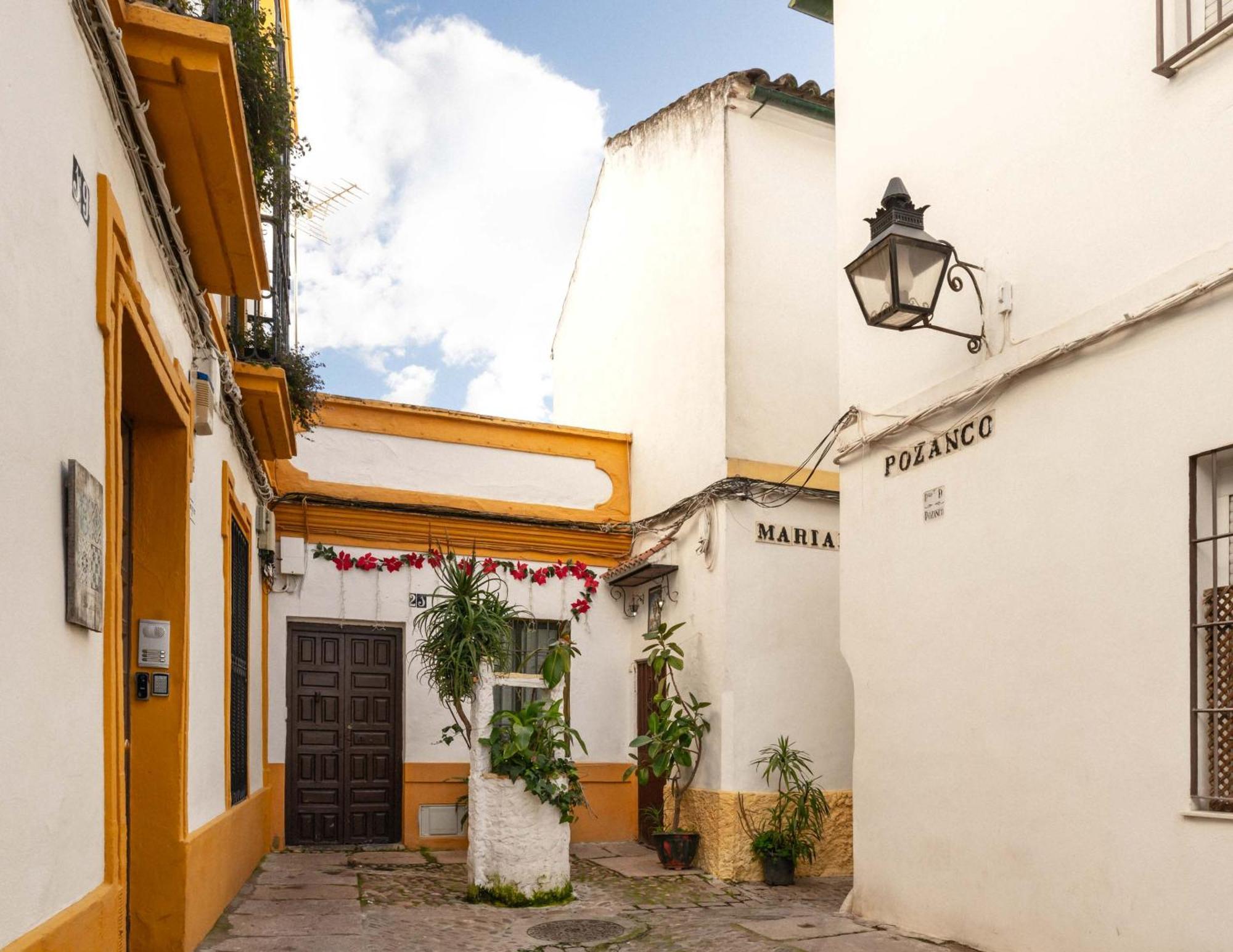 Limehome Cordoba Calle Pozanco מראה חיצוני תמונה